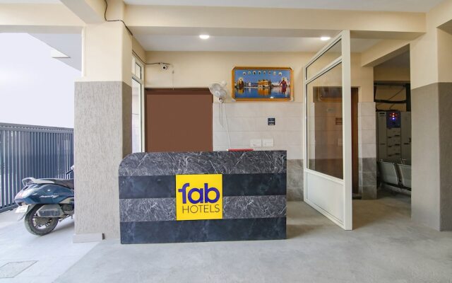 Fabhotel Gg Residency