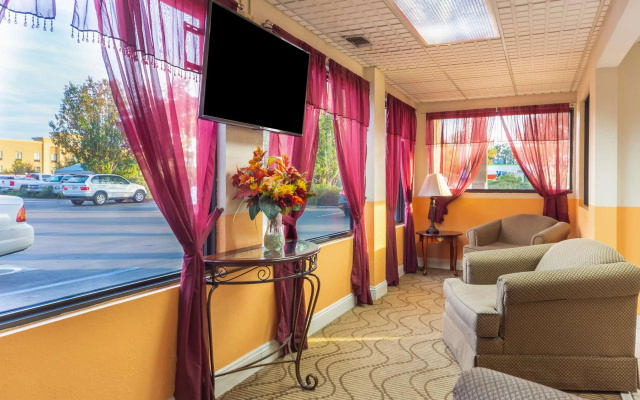 Econo Lodge Laurel