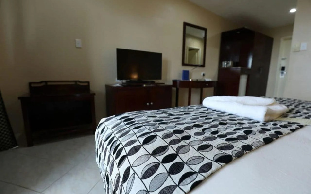 Bird of Paradise Hotel & Apartments