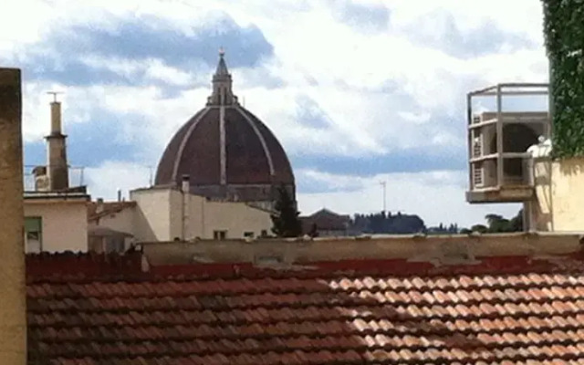 Florence Beautiful Penthouse-Suite