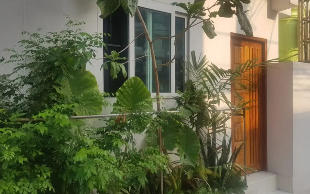 Sam's Place