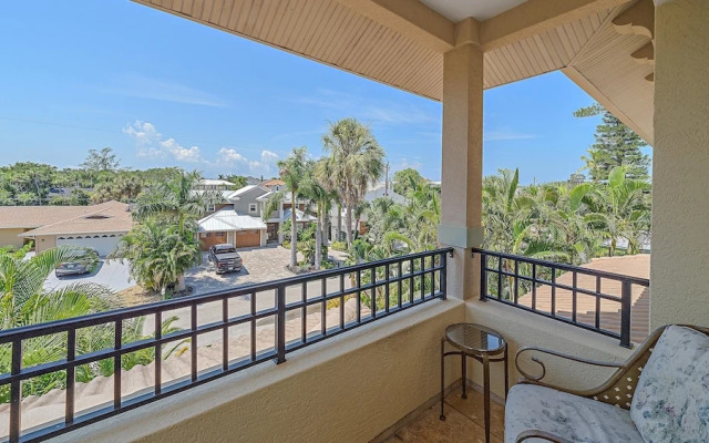 Sea Esta 4 Bedroom Home