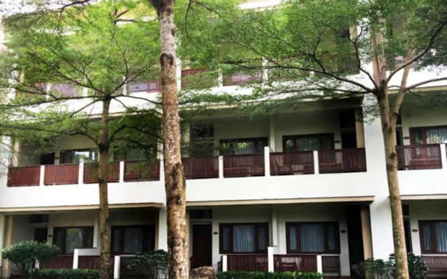 Pantai Indah Resort Hotel Timur