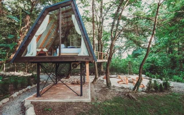 Duende Treehouses & Cocktails