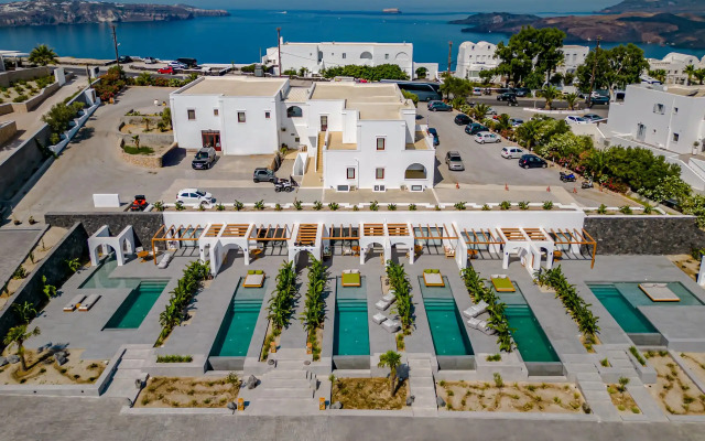 Numa Santorini
