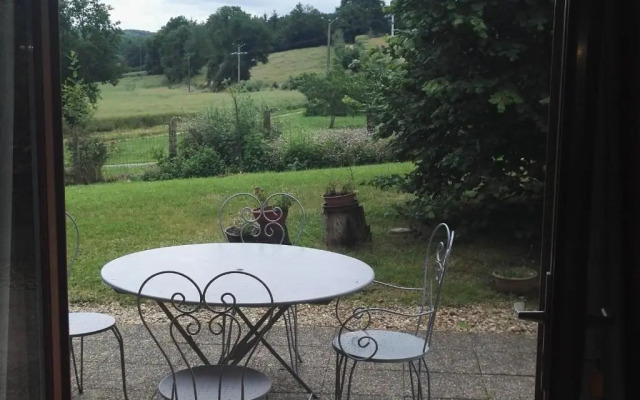 Gîte Thoiré-sur-Dinan, 4 pièces, 6 personnes - FR-1-410-195