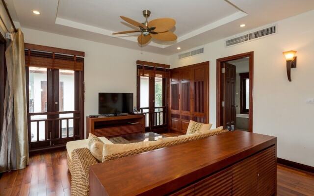 Luxury Pool Villas in Purama Villas