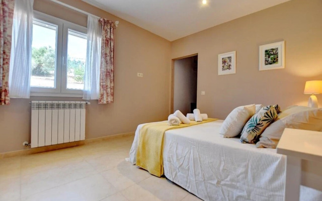 107508 Villa In Portol