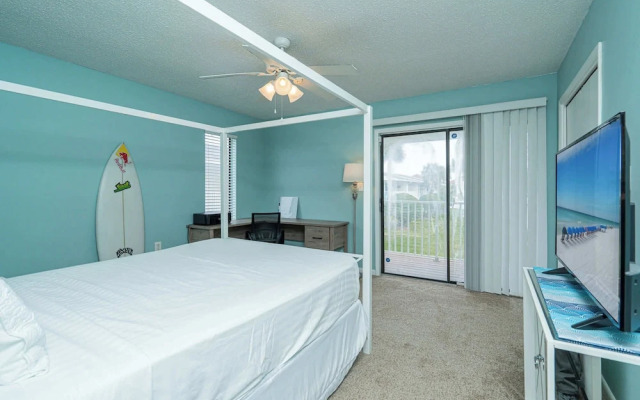 Rum Runner's Retreat - Miramar Beach