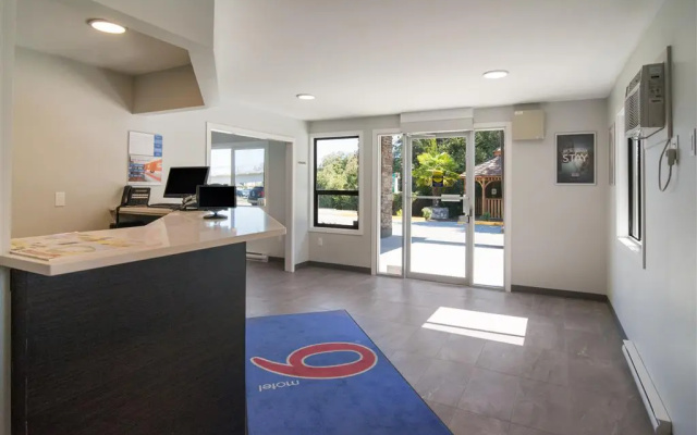 Motel 6 Saanichton, BC - Victoria Airport