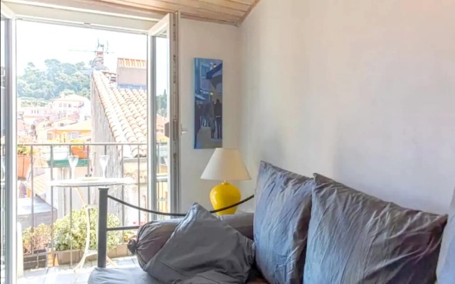 Apartment With One Bedroom In Nice With Wonderful Mountain View Furnished Balcony And Wifi