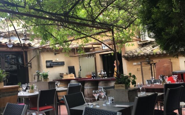 Hotel Le Vieux Bistrot