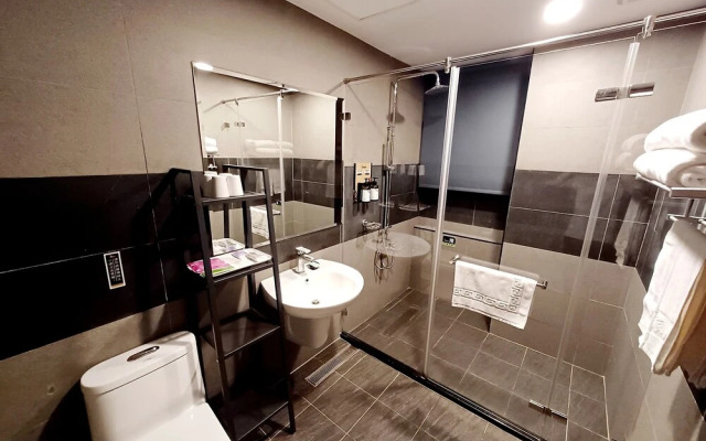 Sayo Hotel