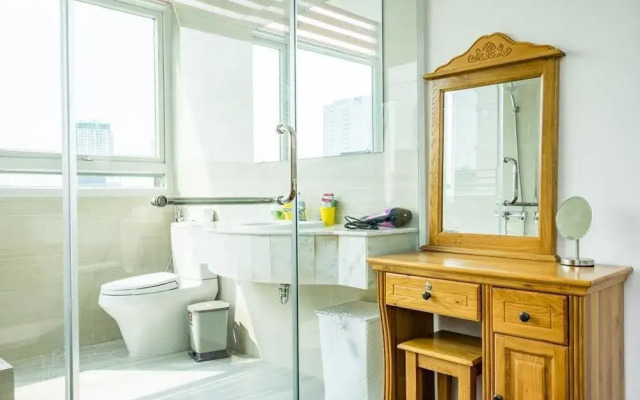 Tracy's ROMANTIC 1BR BEN THANH TOWER DISTRIC1