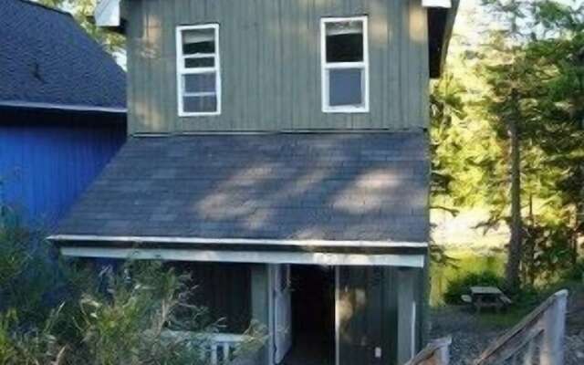 Spring Cove Cabins