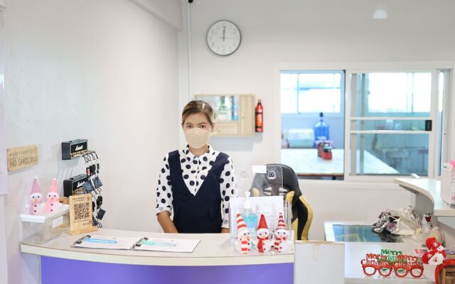 No.9 hostel kanchanaburi