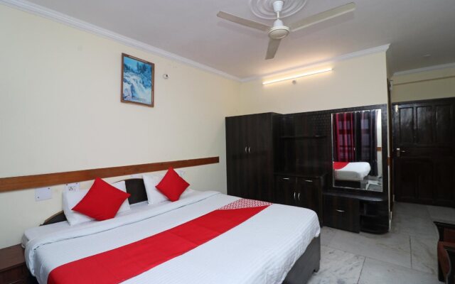 Hotel Rajdhani Palace By OYO Rooms