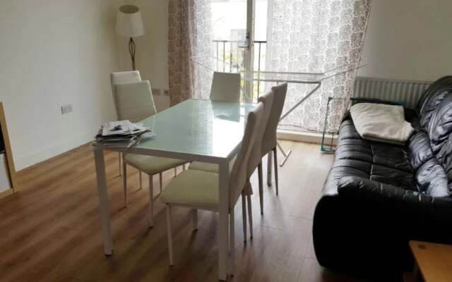 Modern 2 Bedroom Flat with 2 Bathrooms