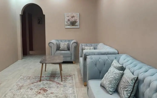 شقة عزيزية العلا