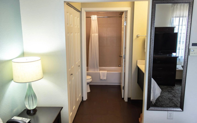 Staybridge Suites Minot by IHG