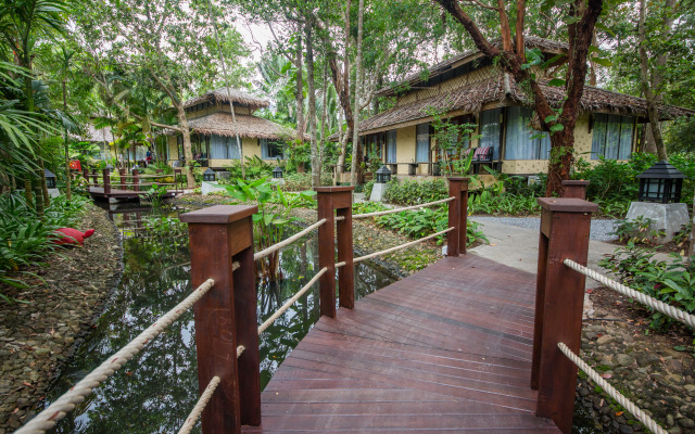 Centara Koh Chang Tropicana Resort