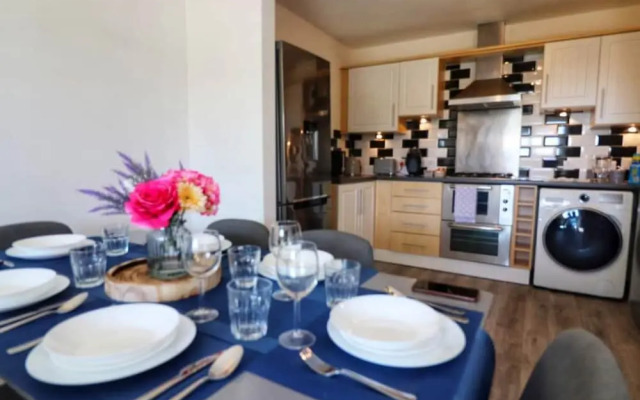 Blue Apartment in Peterborough