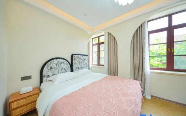 Sanke Bieyuan Homestay (Qingdao Railway Station Catholic Church Branch)