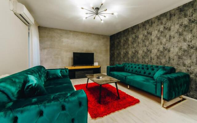 Garni Hotel Radović