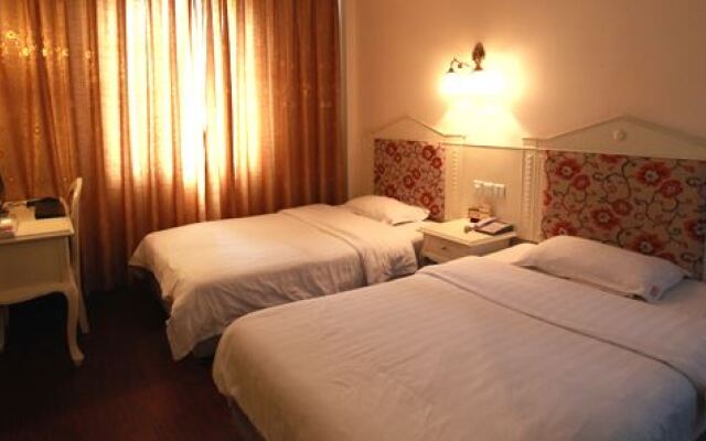 Jializongdian Hotel (Chengdu train north station)