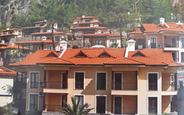 Terrace Life Palm Villas