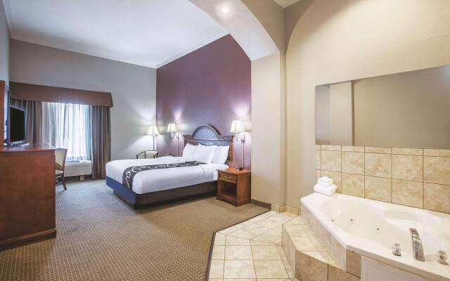 La Quinta Inn & Suites by Wyndham Gainesville