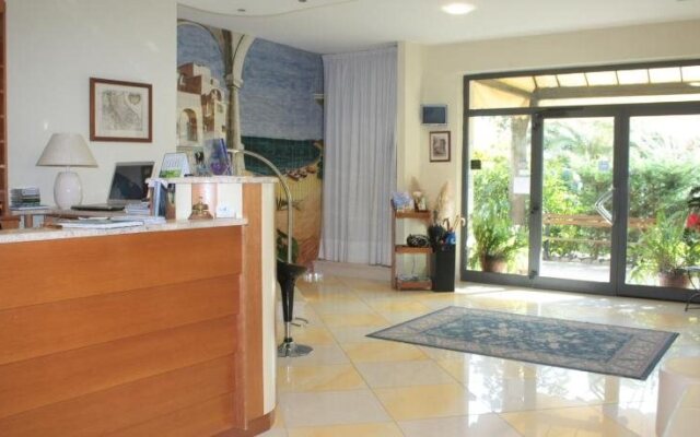 Hotel Lido