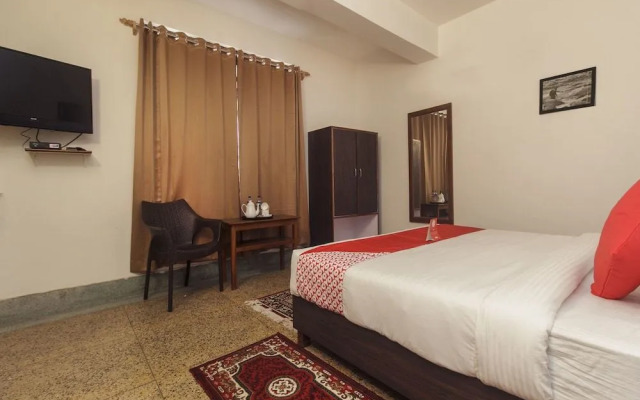 OYO 14894 Hotel Denzong Delight