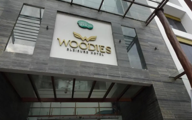 Woodies Bleisure Hotel