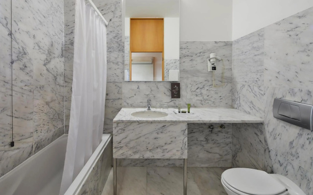 Occidental Faro Hotel