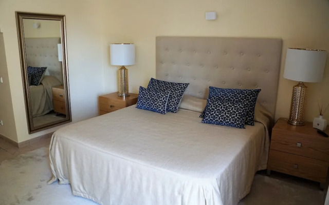Charming Exceptional Villa in Algarve