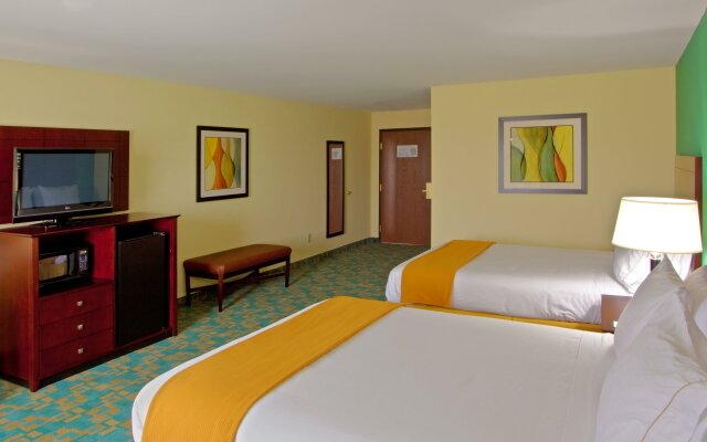 Holiday Inn Express & Suites - Thornburg, S. Fredericksburg, an IHG Hotel