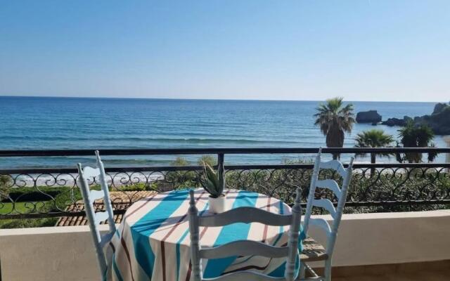 Corfu Glyfada Beach Apartment 25