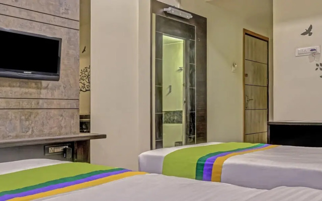 OYO Townhouse 81848 Hotel Dua Continental