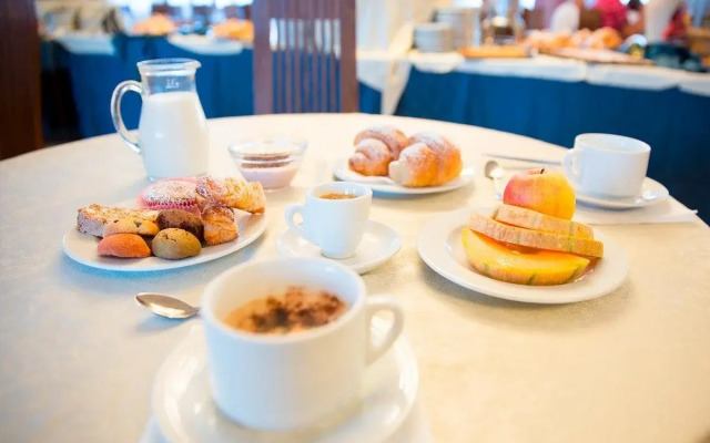 Paradise Beach Resort