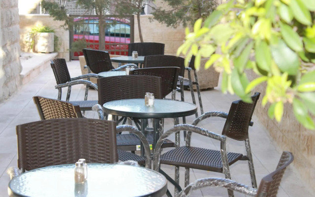 Jabal Amman Hotel (Heritage House)