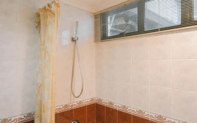 Spacious And Luxury 3Br At Sudirman Tower Condominium Apartment