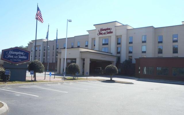 Hampton Inn & Suites Norfolk-Airport