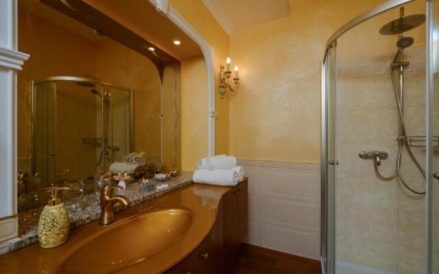 Bella & Stella rooms