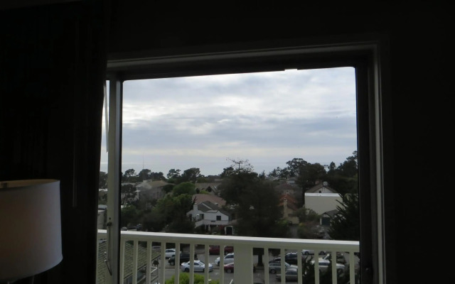 Carmel Bay View Inn