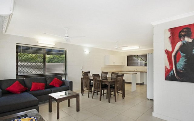 Townsville Holiday Apartments