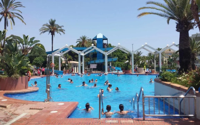 Benal Beach 704