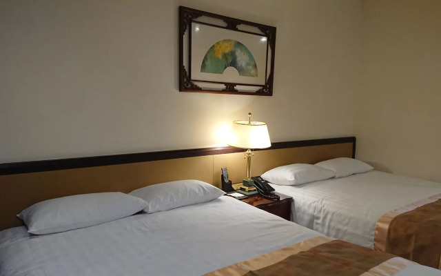 King's Paradise Hotel