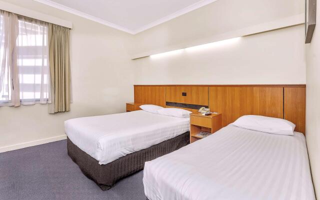 Metro Hotel Perth City