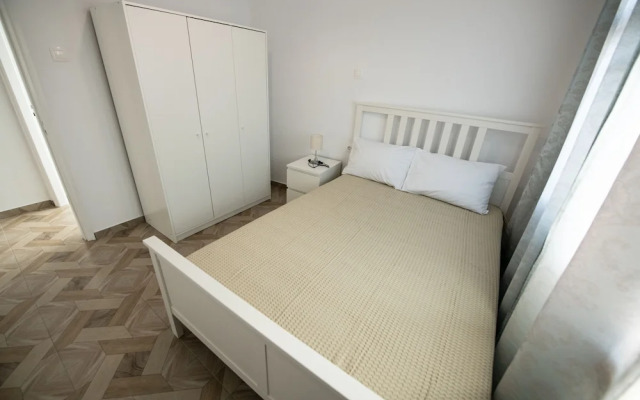Lovely 1-bedroom Flat In Skopelos